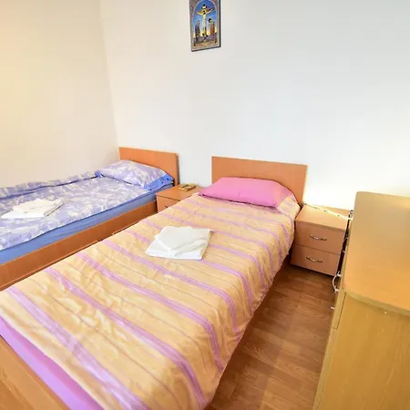 Flh - Fate'S Apartment Sibiu Esterno foto